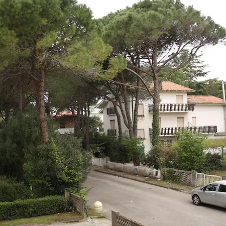 Oasi Blu - Charme Nel Cuore Della Pineta